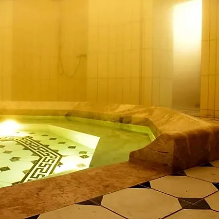 Isa Begov Hamam