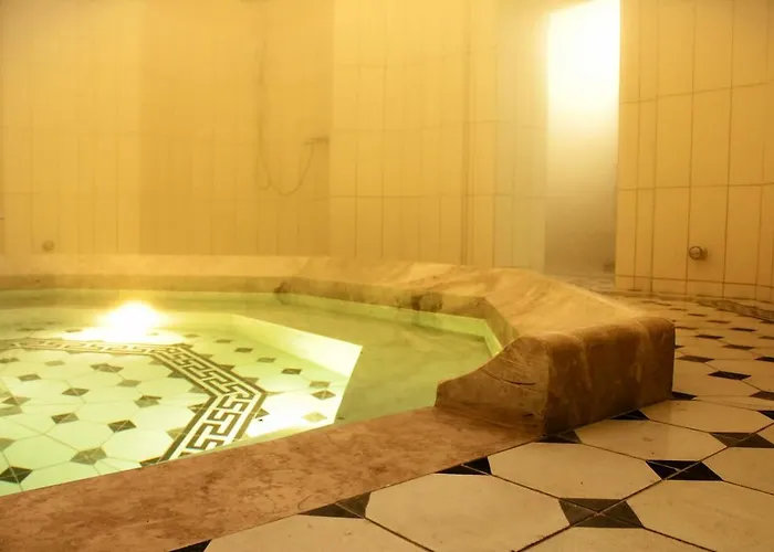 Isa Begov Hamam 4*